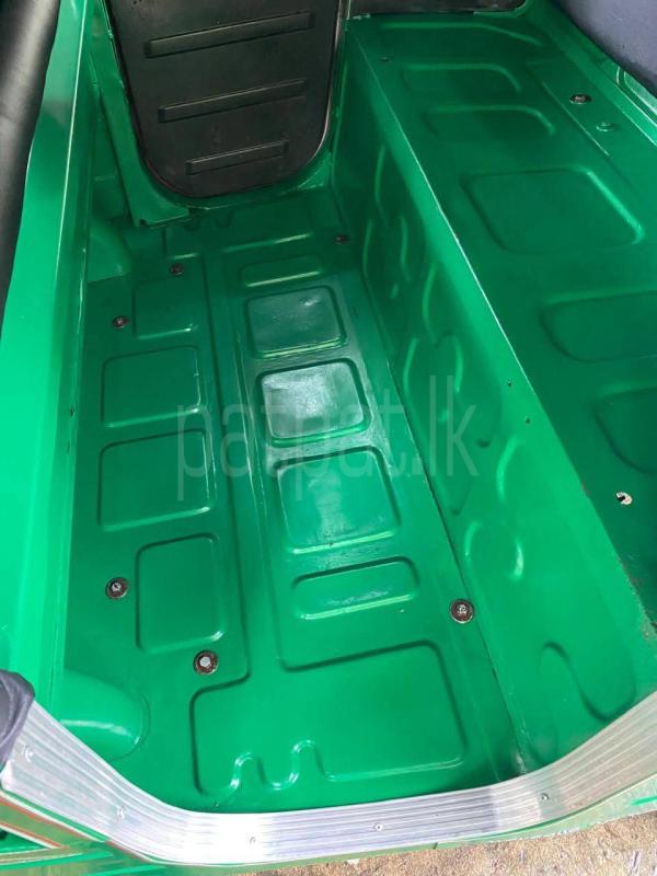 Advertisement image 6