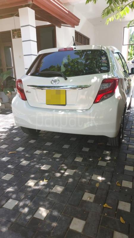Toyota Vitz 2016 - பயன்படுத்தப்பட்டது கார் sale in Sri Lanka - patpat.lk