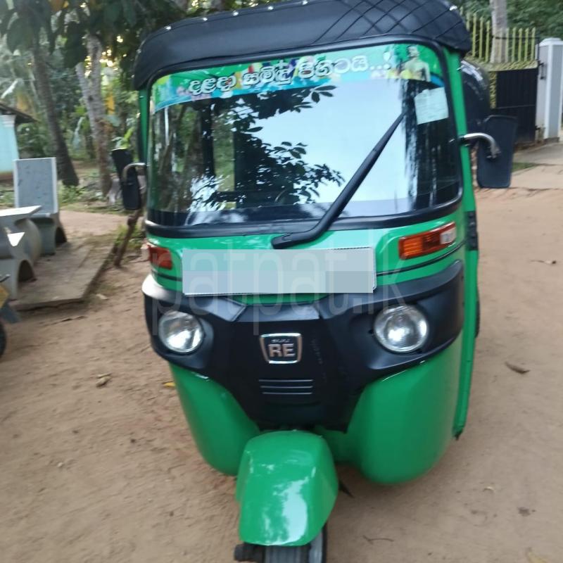 Bajaj Three Wheel 2015 - භාවිතා කරන ලද ත්‍රිරෝද රථය sale in Sri Lanka - patpat.lk
