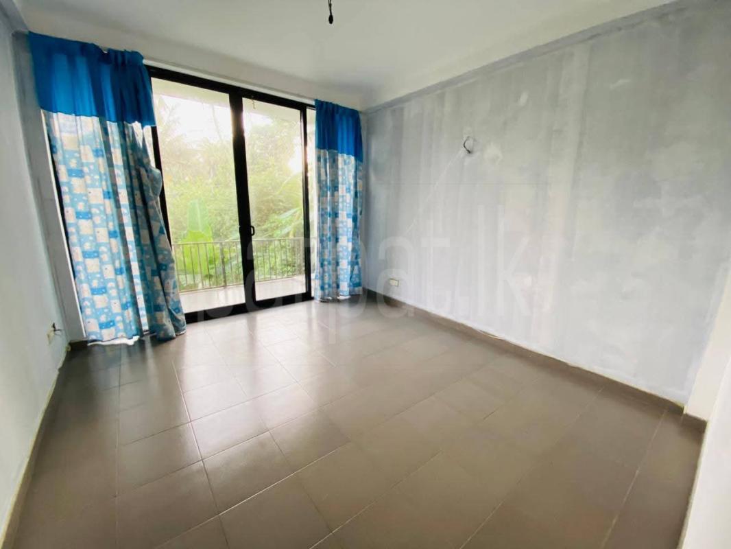 House for Sale in Radawana ads-image-1