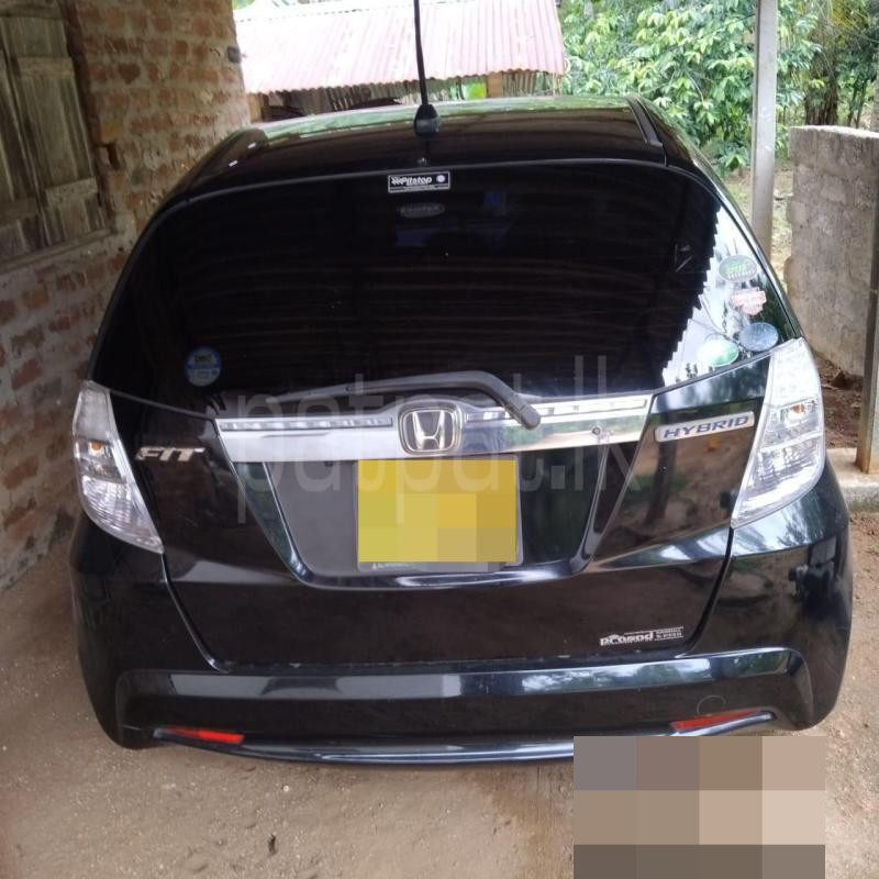 Honda Fit 2013 - பயன்படுத்தப்பட்டது கார் sale in Sri Lanka - patpat.lk