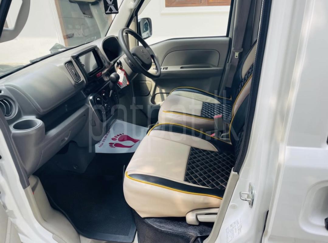 Advertisement image 6