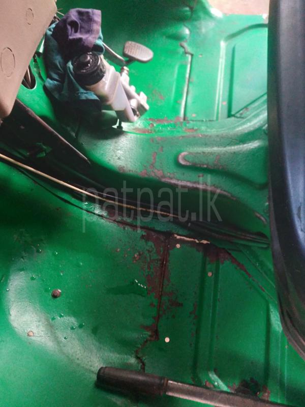 Bajaj Three Wheel 2015 - பயன்படுத்தப்பட்டது முச்சக்கர வண்டி sale in Sri Lanka - patpat.lk
