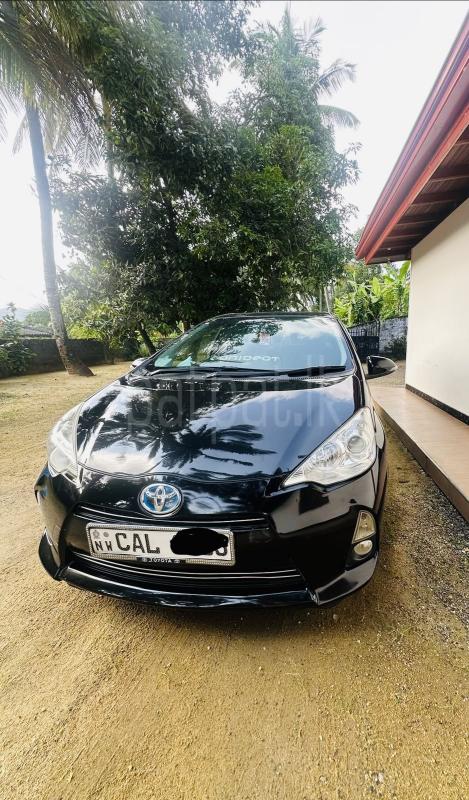 Toyota Aqua 2014 - பயன்படுத்தப்பட்டது கார் sale in Sri Lanka - patpat.lk