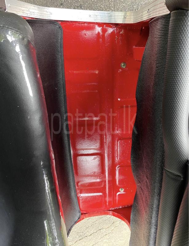 Bajaj Three Wheel 2009 - பயன்படுத்தப்பட்டது முச்சக்கர வண்டி sale in Sri Lanka - patpat.lk