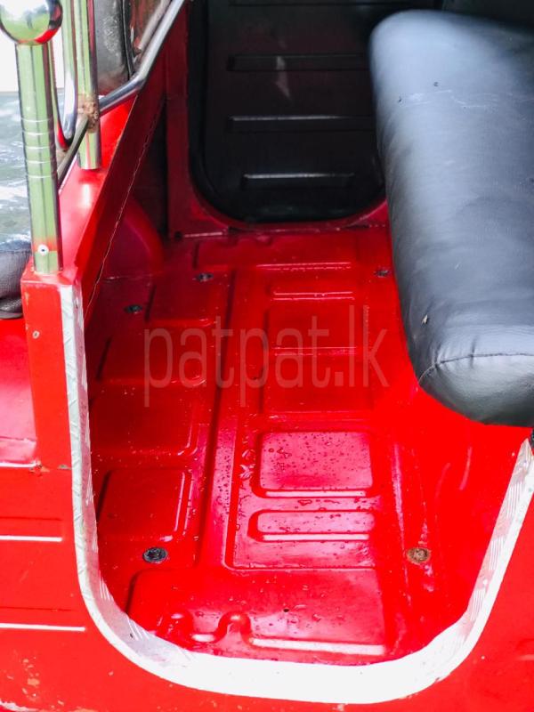 Bajaj Three Wheel 2012 - Used Three wheeler sale in Sri Lanka - patpat.lk