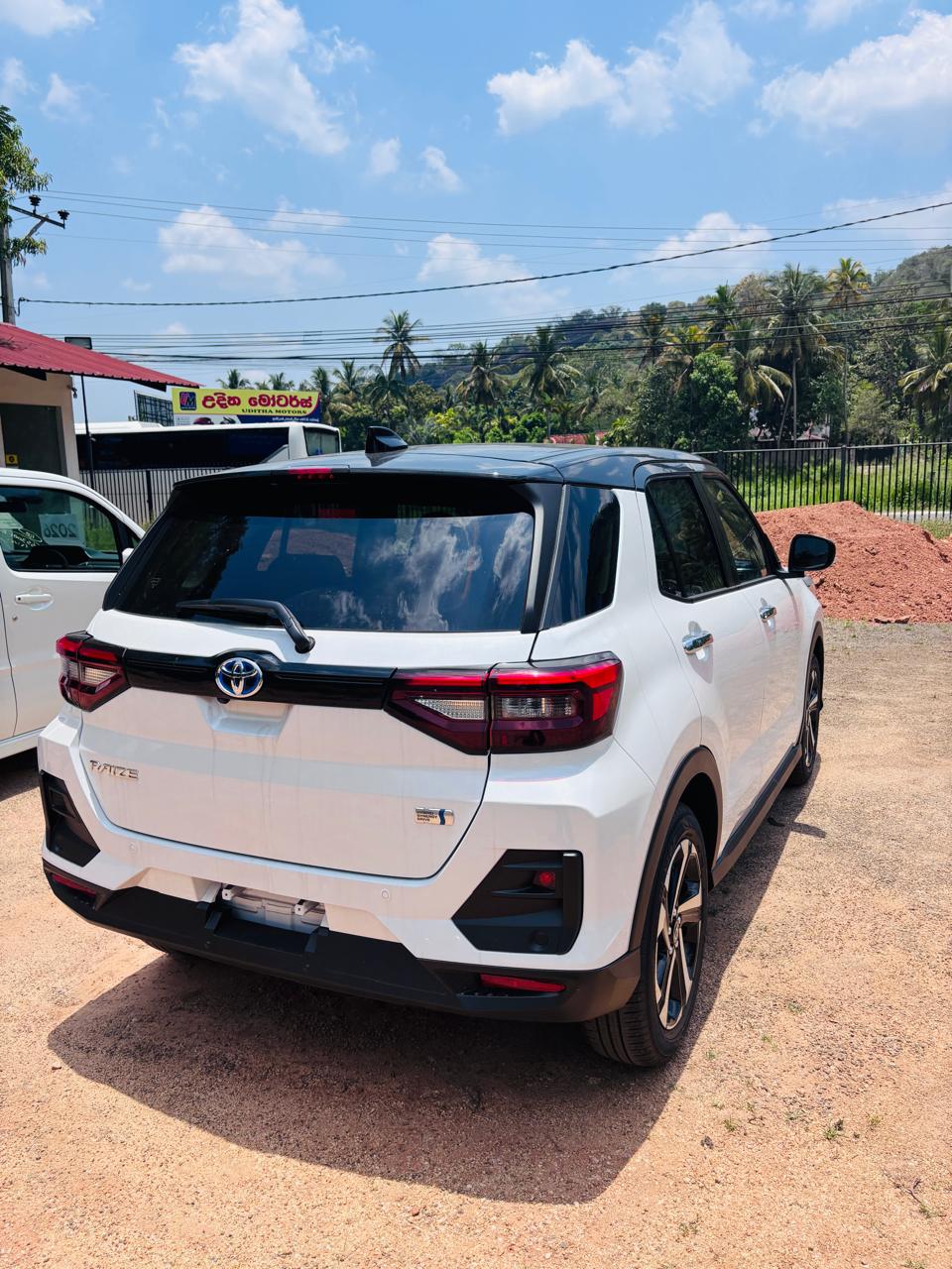 Toyota Raize 2026 - சான்றளிக்கப்பட்டது SUV sale in Sri Lanka - patpat.lk