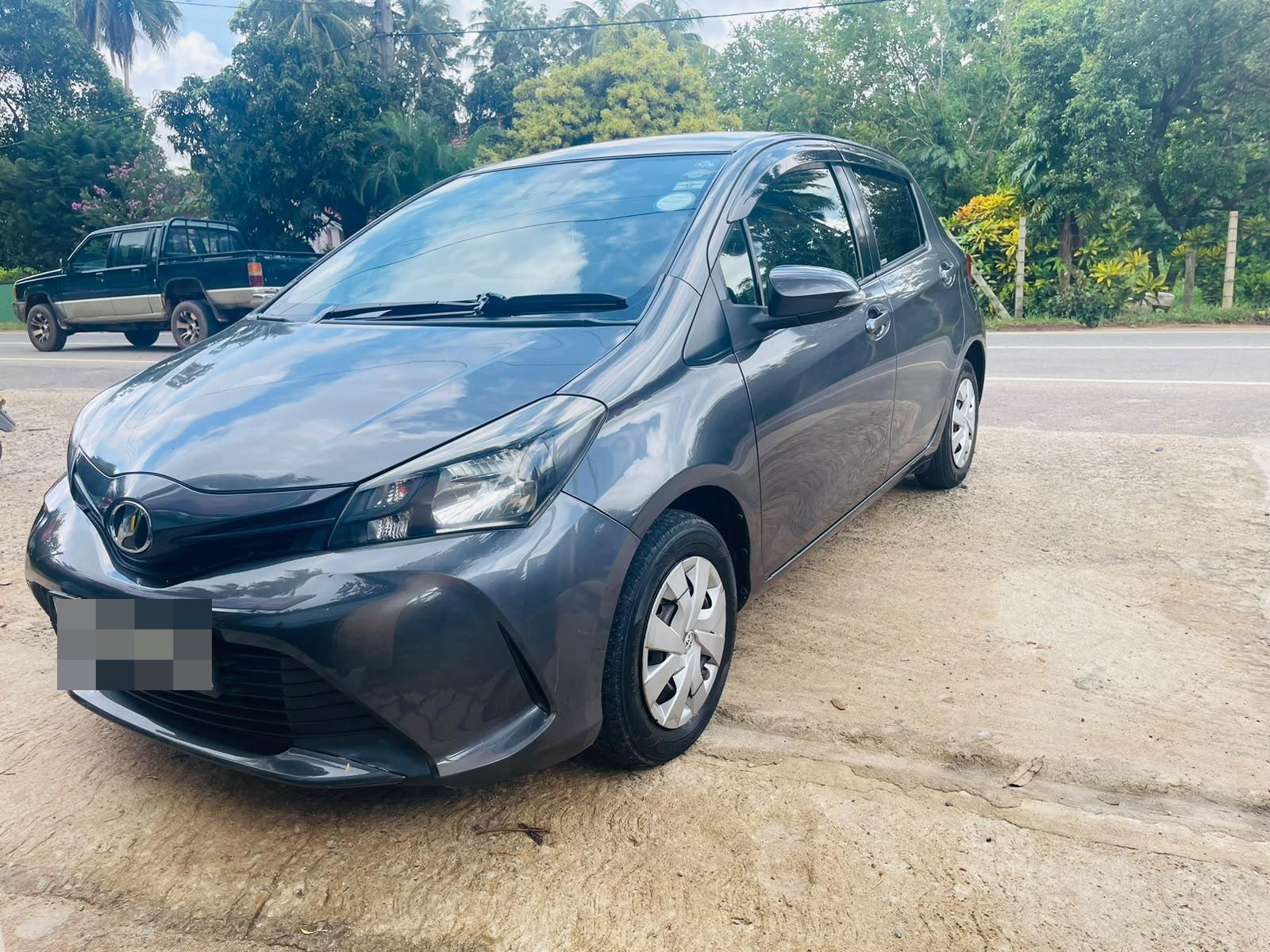 Toyota Vitz 2016 - Used Car sale in Sri Lanka - patpat.lk