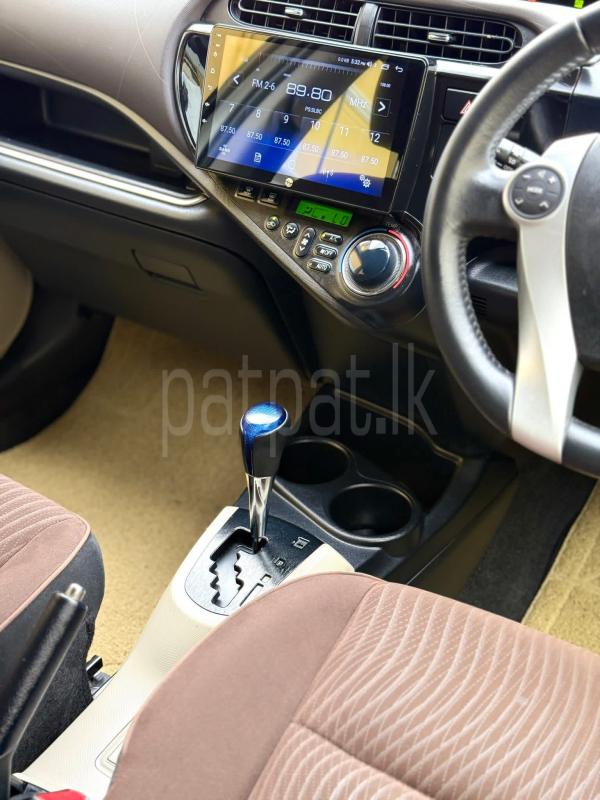 Toyota Aqua 2013 - பயன்படுத்தப்பட்டது கார் sale in Sri Lanka - patpat.lk