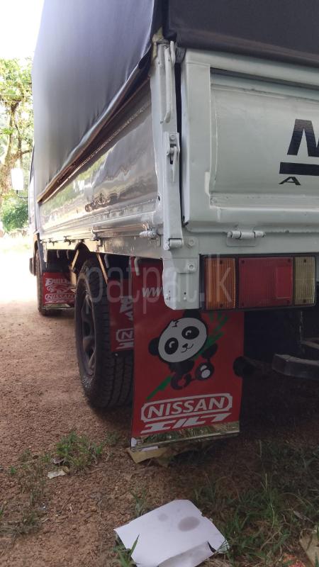 Nissan Atlas 1999 - Used Truck sale in Sri Lanka - patpat.lk