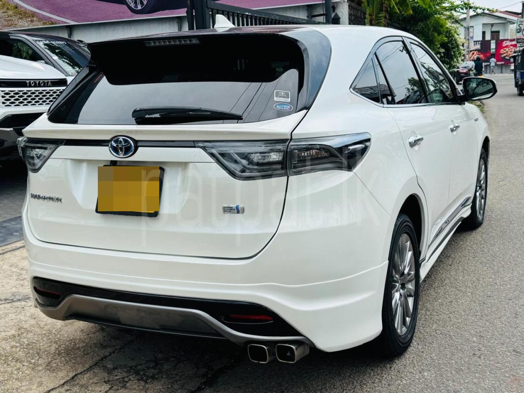 Toyota Harrier 2014 - பயன்படுத்தப்பட்டது SUV sale in Sri Lanka - patpat.lk