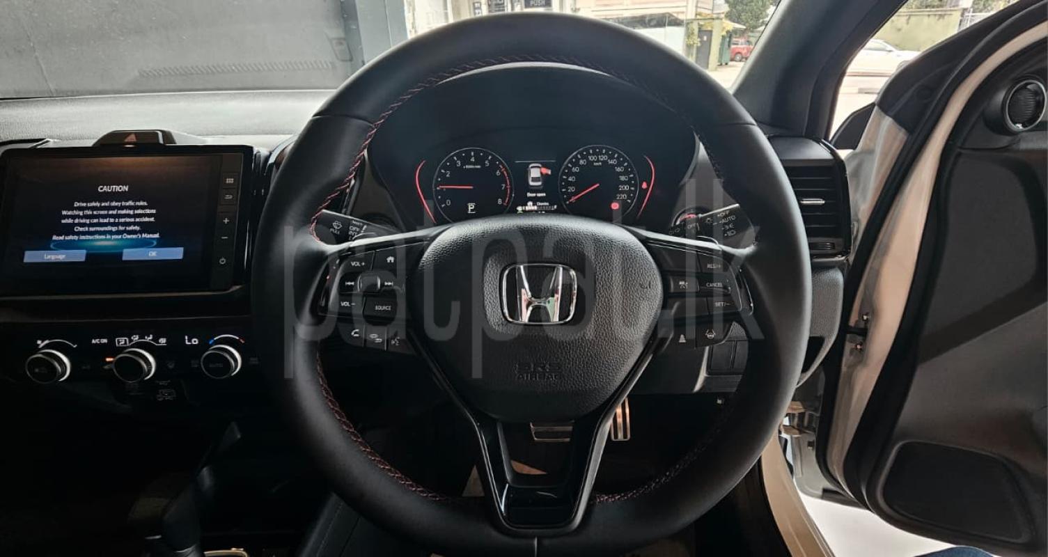 Advertisement image 6