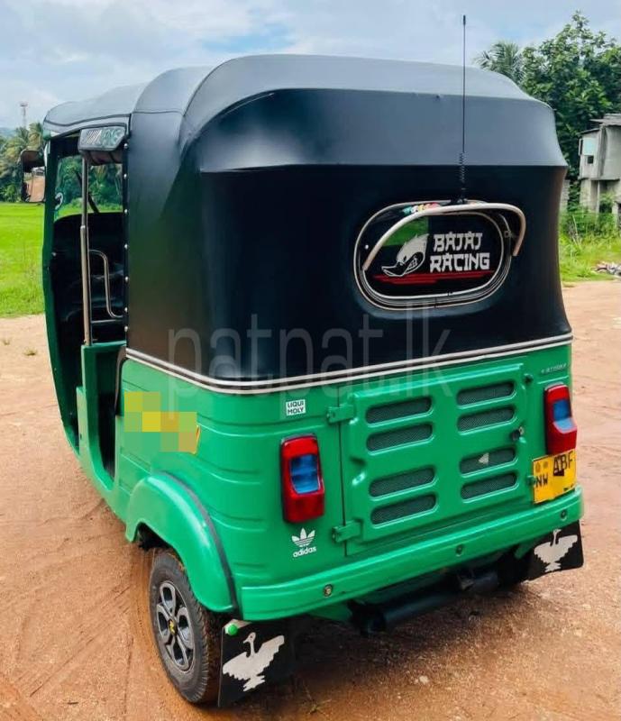 Bajaj Three Wheel 2016 - Used Three wheeler sale in Sri Lanka - patpat.lk