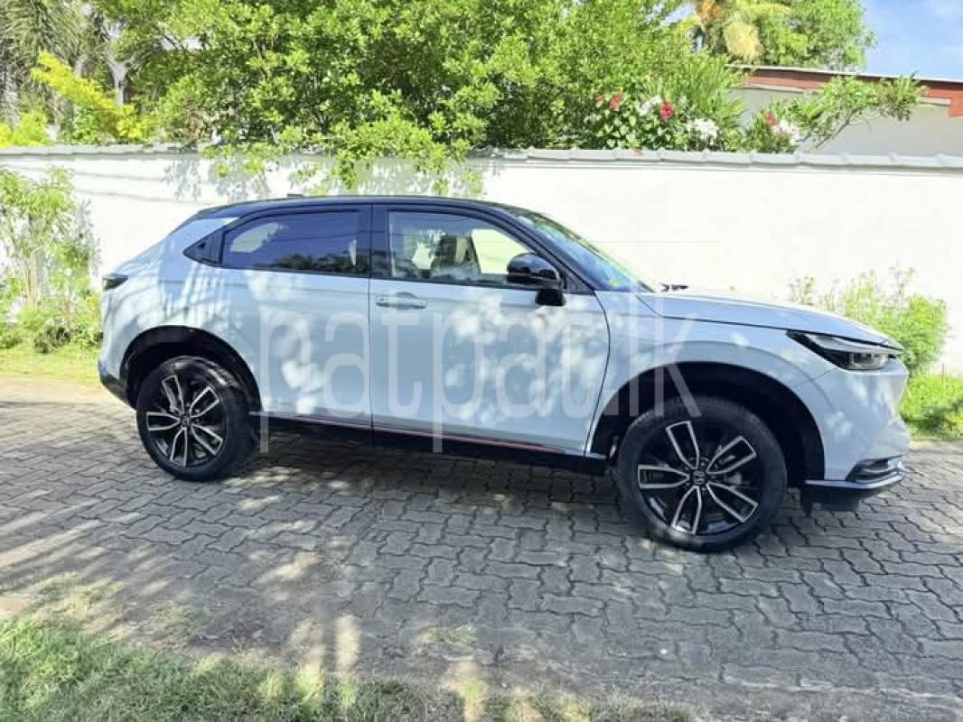 Advertisement image 6