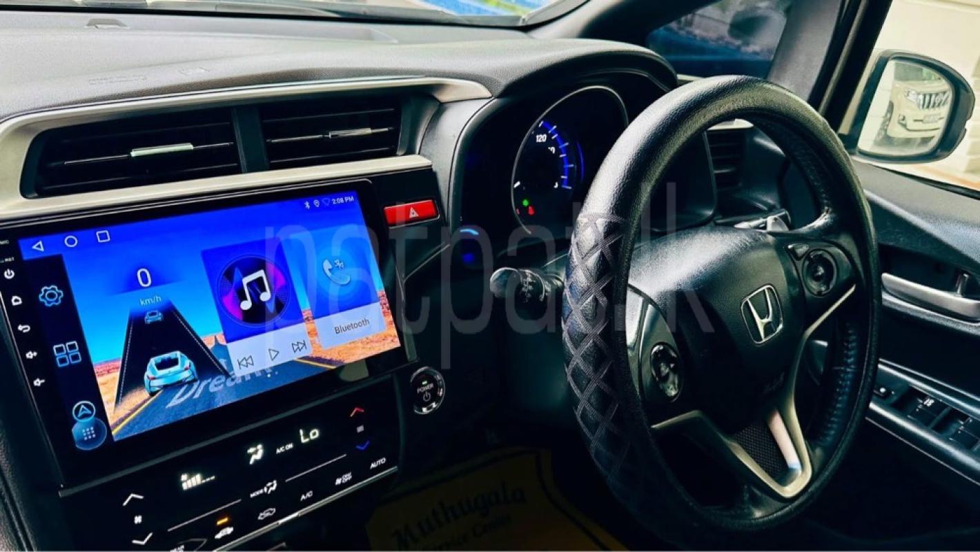 Advertisement image 4