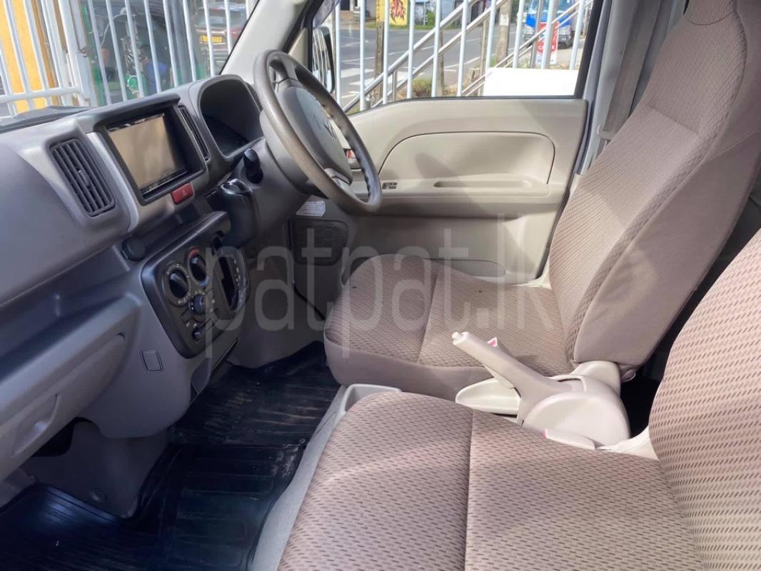 Advertisement image 5