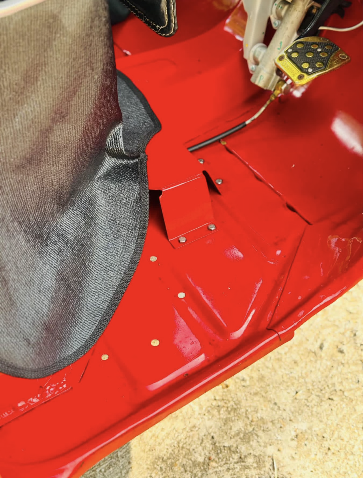 Advertisement image 1