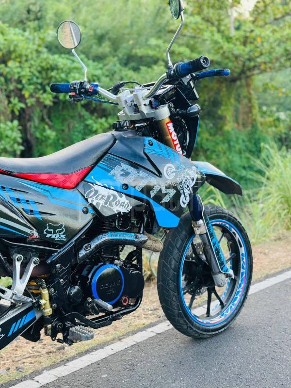 Advertisement image 3