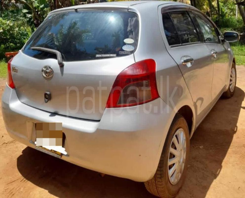 Toyota Vitz 2007 - பயன்படுத்தப்பட்டது கார் sale in Sri Lanka - patpat.lk