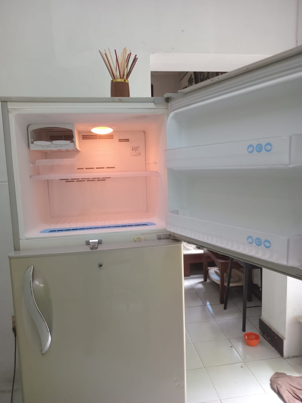 Advertisement image 4