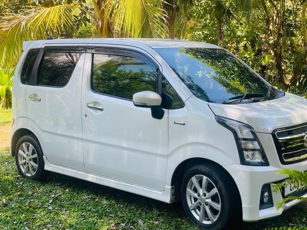 Suzuki Wagon R 2017 - භාවිතා කරන ලද කාර් sale in Sri Lanka - patpat.lk