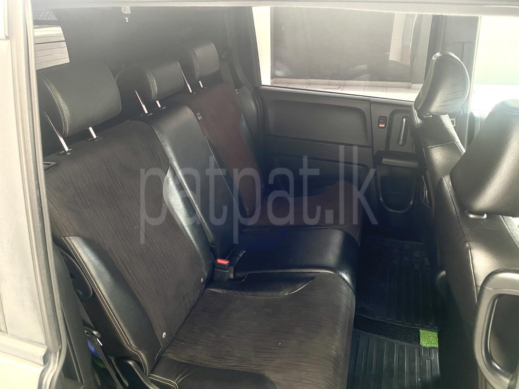 Advertisement image 6