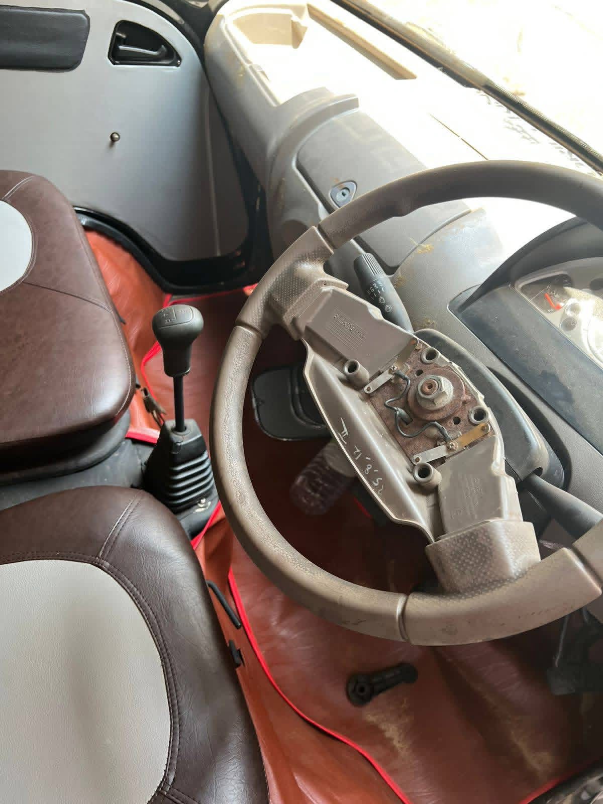 Mahindra Maxximo 2012 - Used Truck sale in Sri Lanka - patpat.lk