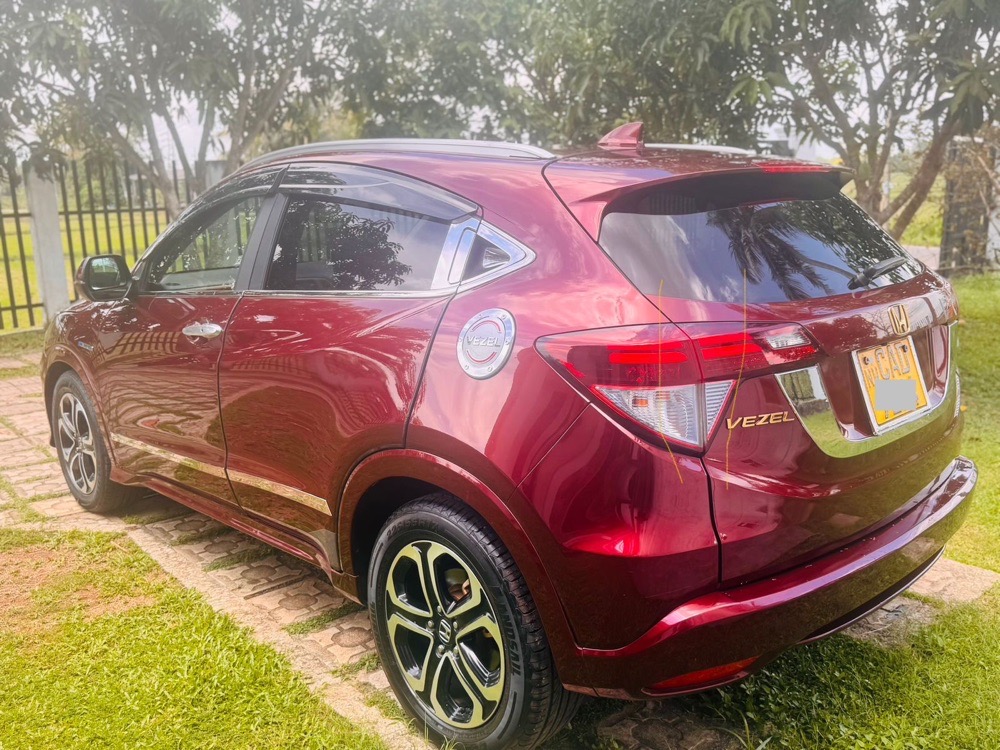 Honda Vezel 2014 - பயன்படுத்தப்பட்டது SUV sale in Sri Lanka - patpat.lk
