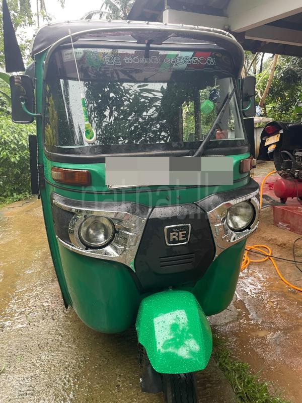 Bajaj Three Wheel 2015 - பயன்படுத்தப்பட்டது முச்சக்கர வண்டி sale in Sri Lanka - patpat.lk