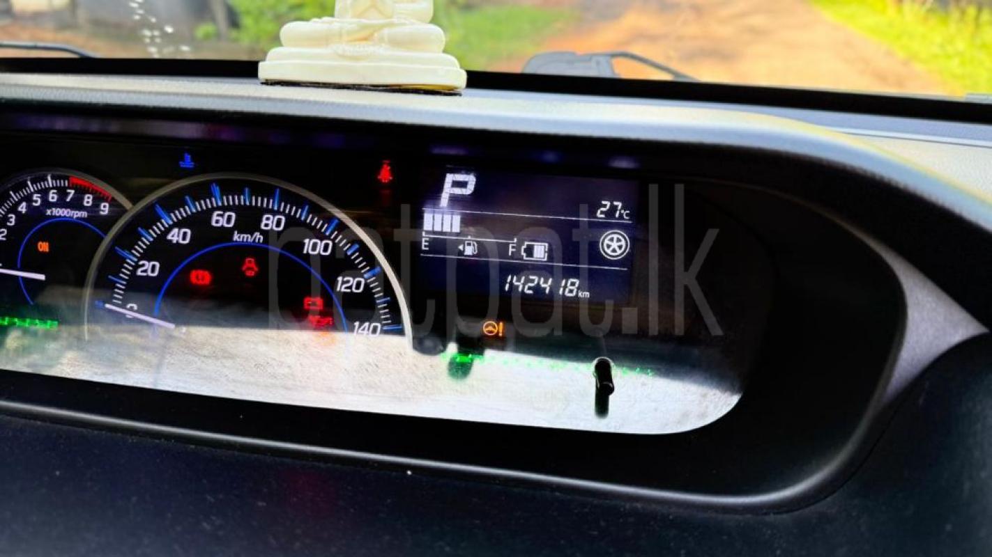 Suzuki Wagon R 2018 - பயன்படுத்தப்பட்டது கார் sale in Sri Lanka - patpat.lk