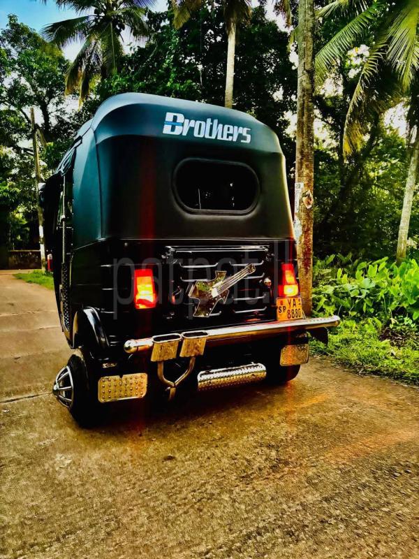 Advertisement image 5