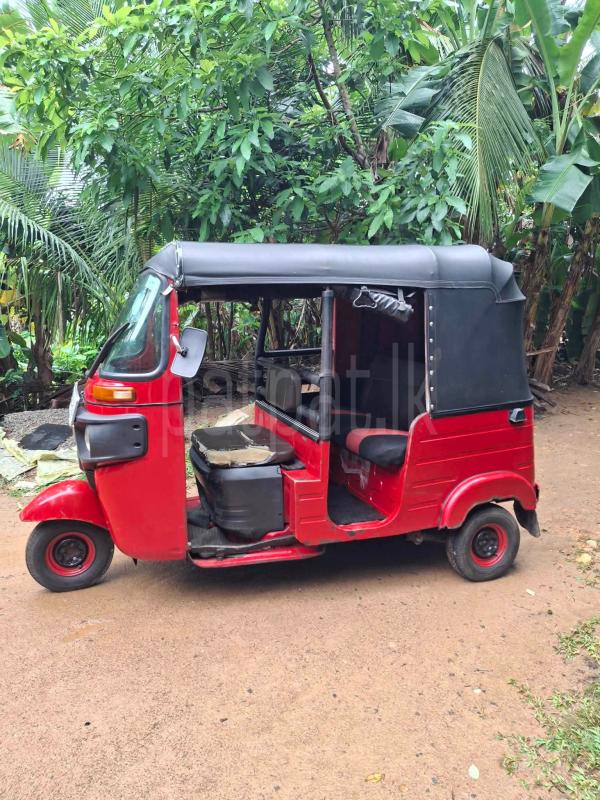 Bajaj 4 stroke 2020 - Used Three wheeler sale in Sri Lanka - patpat.lk