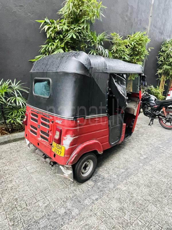 Advertisement image 6