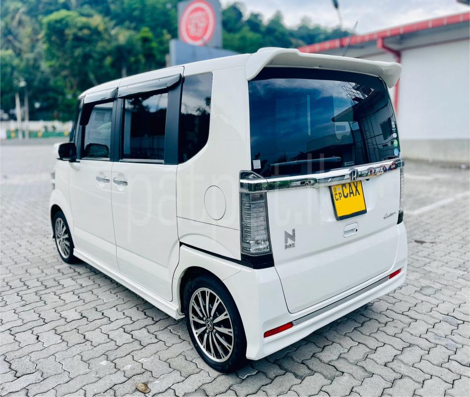 Advertisement image 3