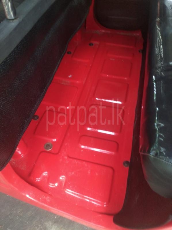 Bajaj Three Wheel 2011 - பயன்படுத்தப்பட்டது முச்சக்கர வண்டி sale in Sri Lanka - patpat.lk