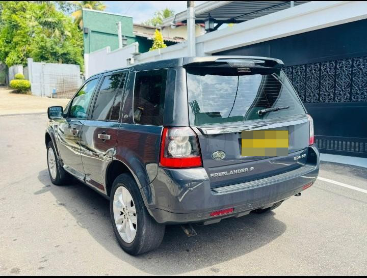 Land Rover Freelander 2012 - பயன்படுத்தப்பட்டது SUV sale in Sri Lanka - patpat.lk