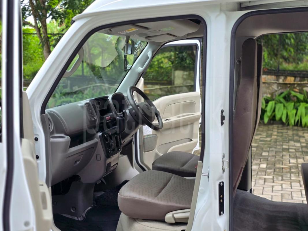 Nissan Clipper 2026 - பயன்படுத்தப்பட்டது வேன் sale in Sri Lanka - patpat.lk