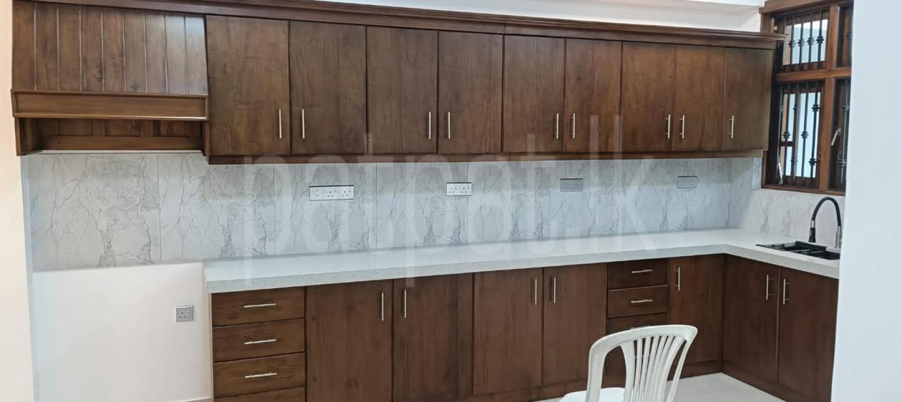 House for Sale in Dehiwala ads-image-1