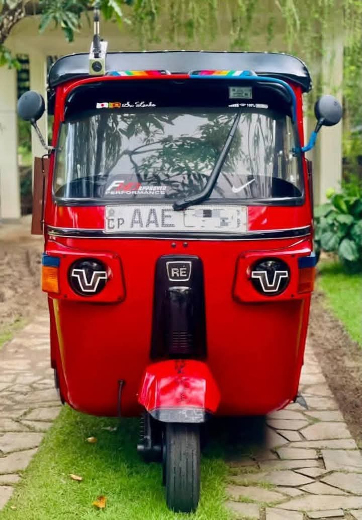 Bajaj 4 stroke 2012 - பயன்படுத்தப்பட்டது முச்சக்கர வண்டி sale in Sri Lanka - patpat.lk