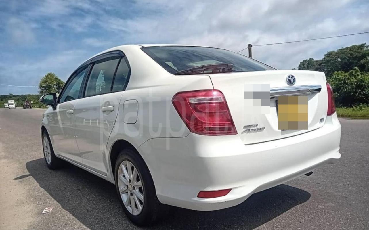 Toyota Axio 2015 - Used Car sale in Sri Lanka - patpat.lk