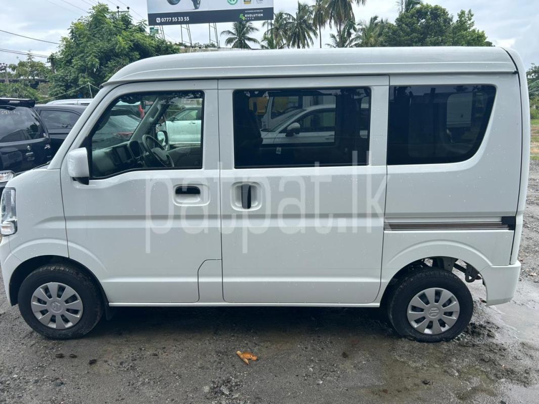 Advertisement image 1