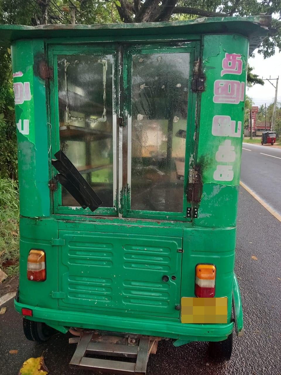 Bajaj Three Wheel 2011 - பயன்படுத்தப்பட்டது முச்சக்கர வண்டி sale in Sri Lanka - patpat.lk