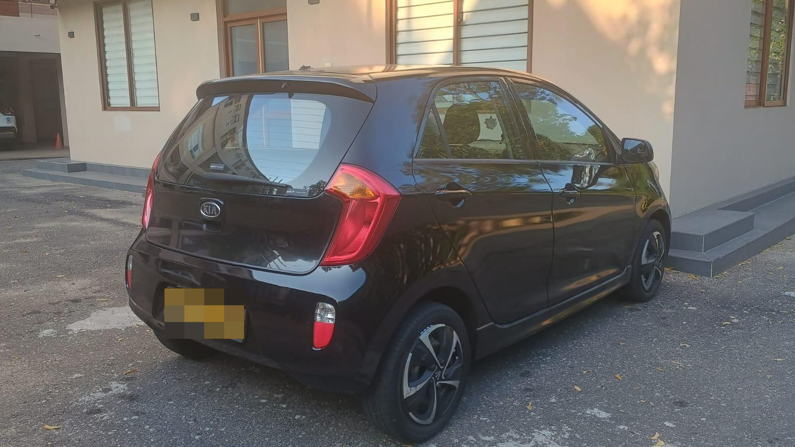 KIA Picanto 2011 - பயன்படுத்தப்பட்டது கார் sale in Sri Lanka - patpat.lk