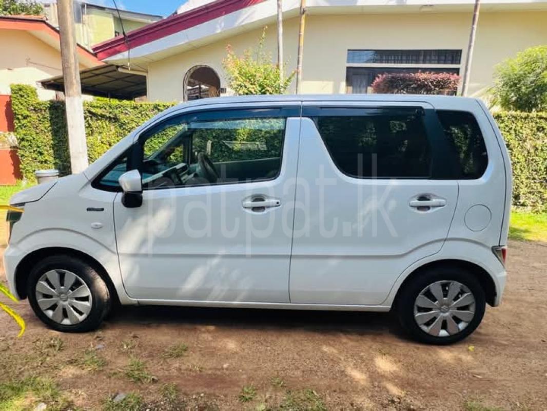 Advertisement image 6