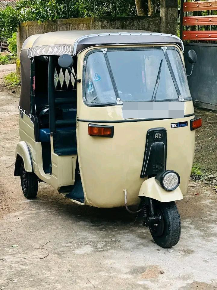 Bajaj 2 stroke 2006 - பயன்படுத்தப்பட்டது முச்சக்கர வண்டி sale in Sri Lanka - patpat.lk