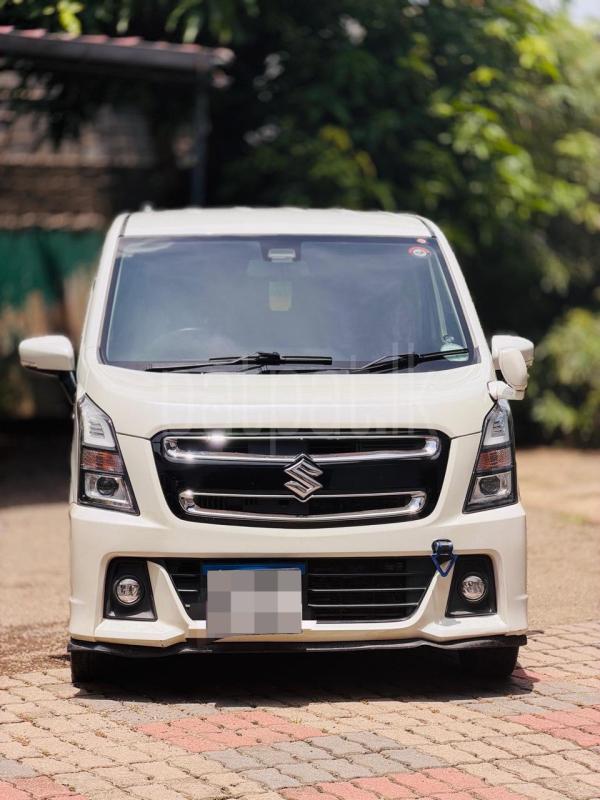 Suzuki Wagon R 2018 - பயன்படுத்தப்பட்டது கார் sale in Sri Lanka - patpat.lk