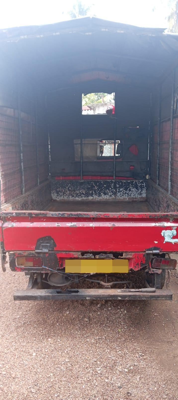 Mahindra Maxximo 2011 - Used Truck sale in Sri Lanka - patpat.lk