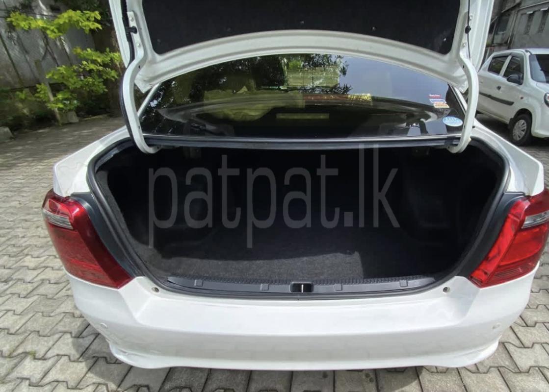 Toyota Axio 2017 - Used Car sale in Sri Lanka - patpat.lk