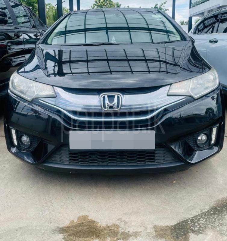 Honda Fit 2013 - பயன்படுத்தப்பட்டது கார் sale in Sri Lanka - patpat.lk