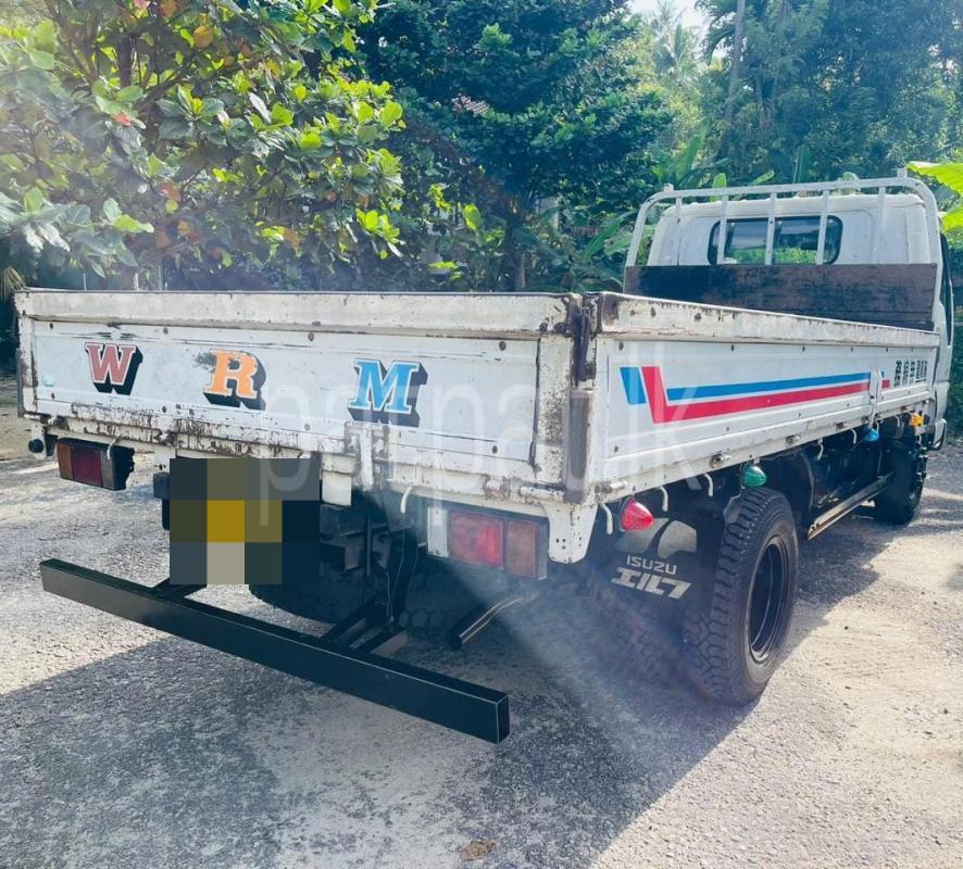 Advertisement image 6